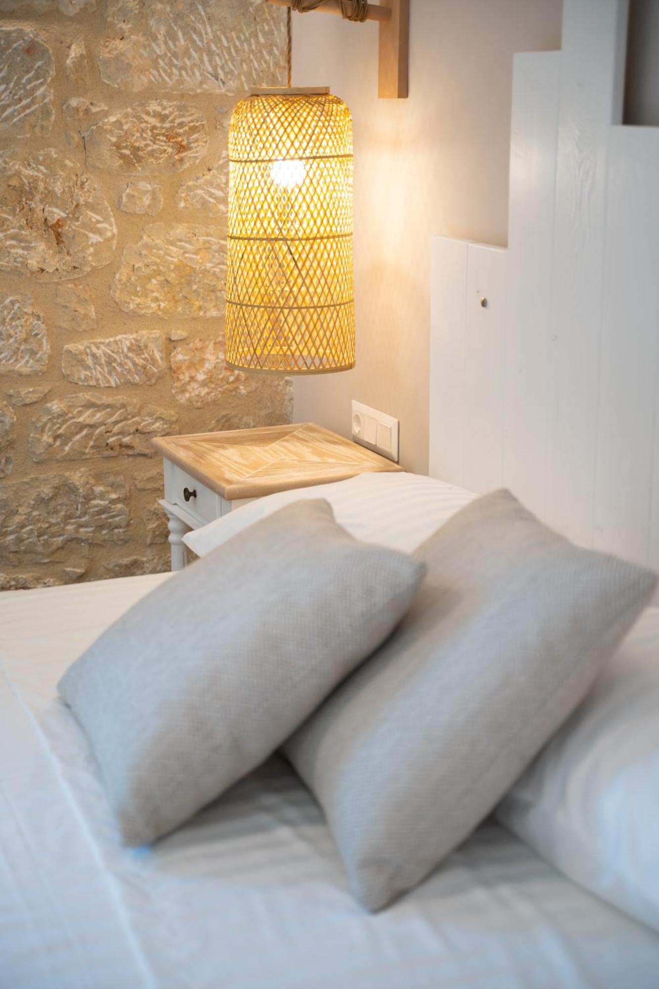 Olvio Suites Kardhamili Buitenkant foto