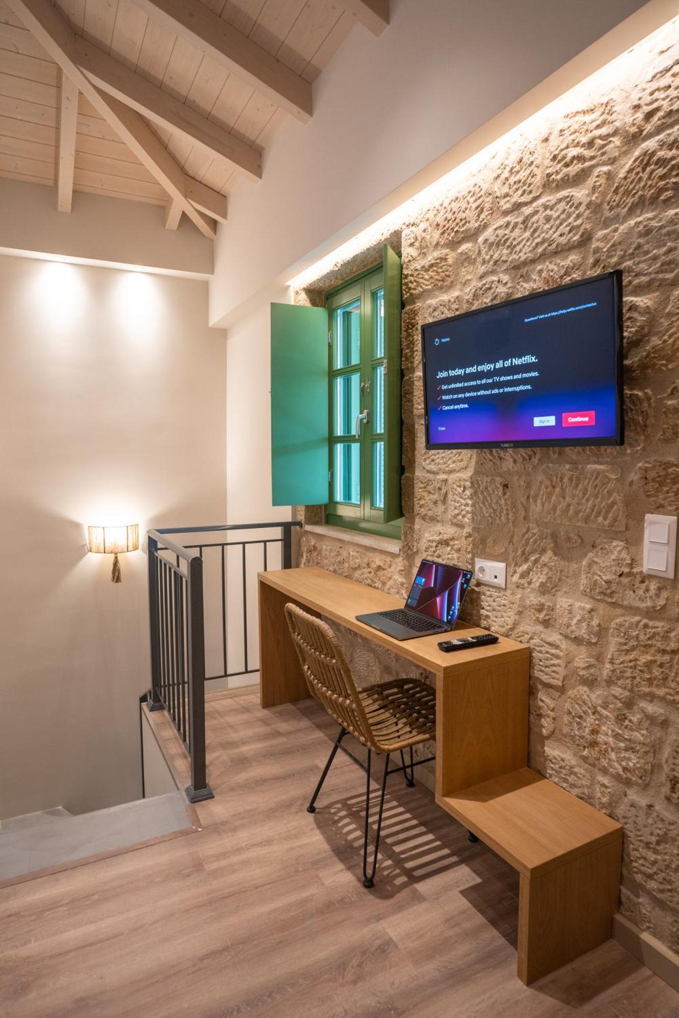 Olvio Suites Kardhamili Buitenkant foto