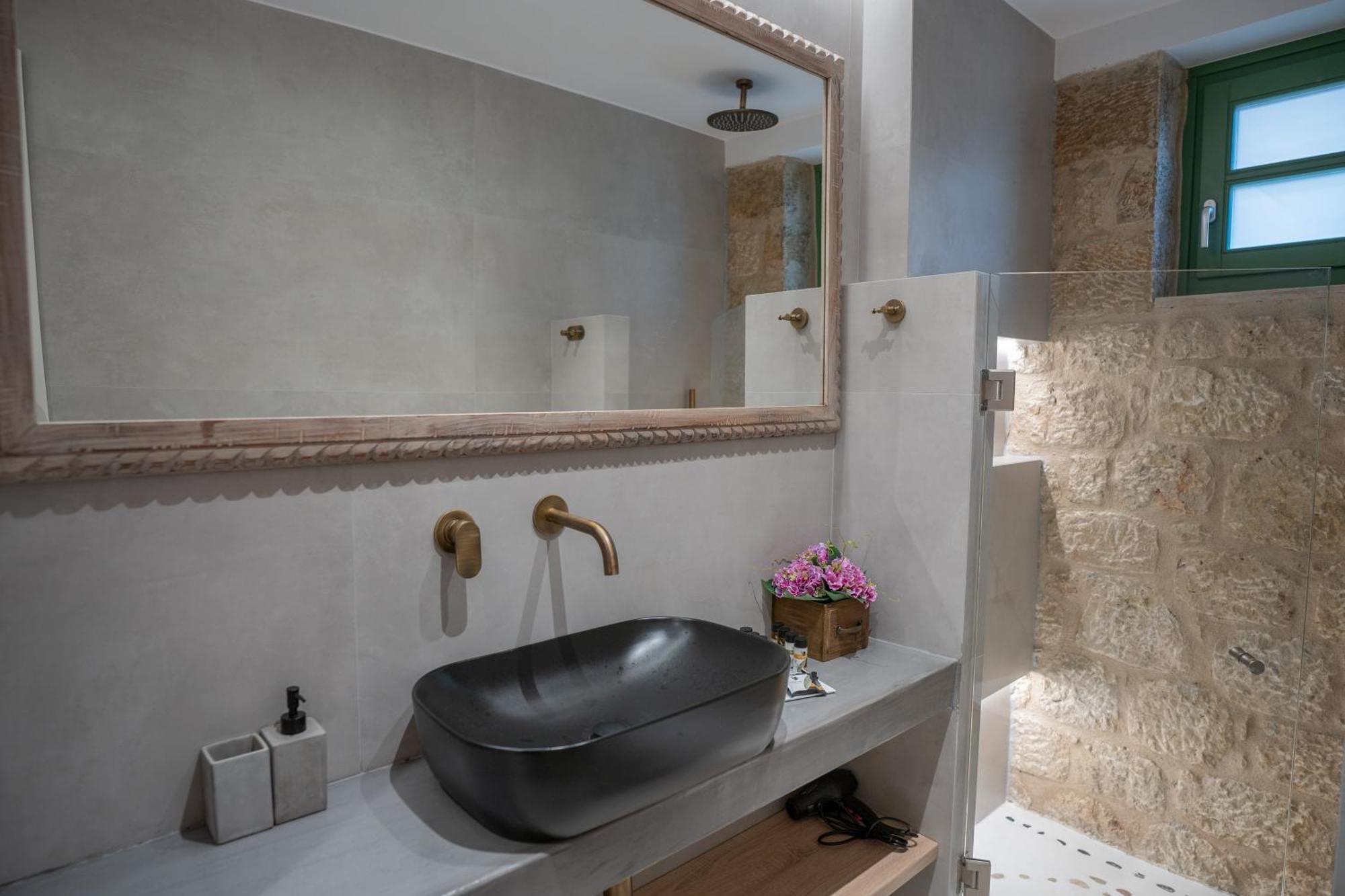 Olvio Suites Kardhamili Buitenkant foto