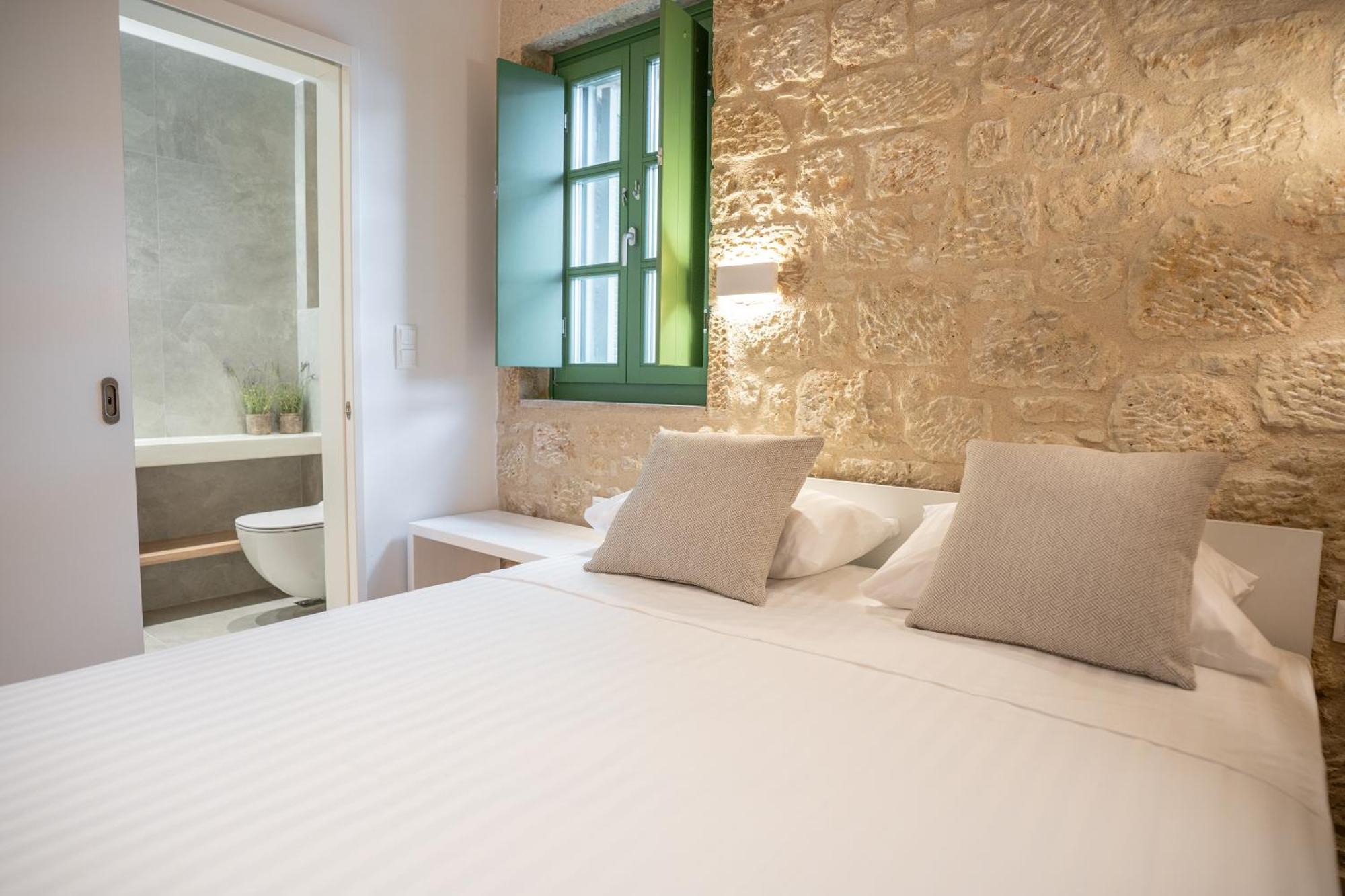 Olvio Suites Kardhamili Buitenkant foto