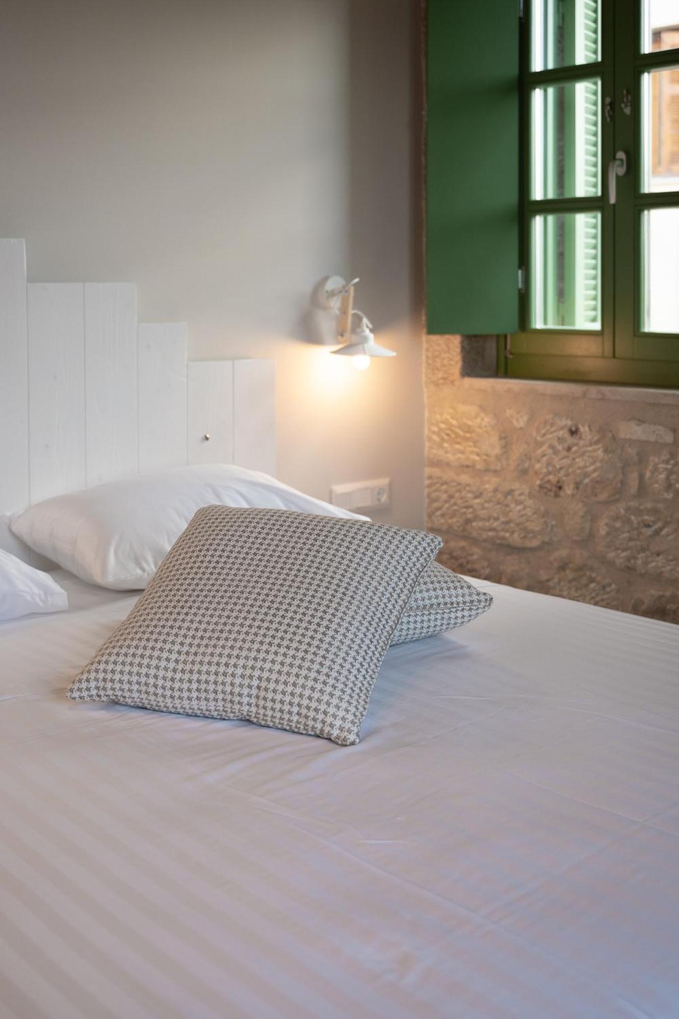 Olvio Suites Kardhamili Buitenkant foto