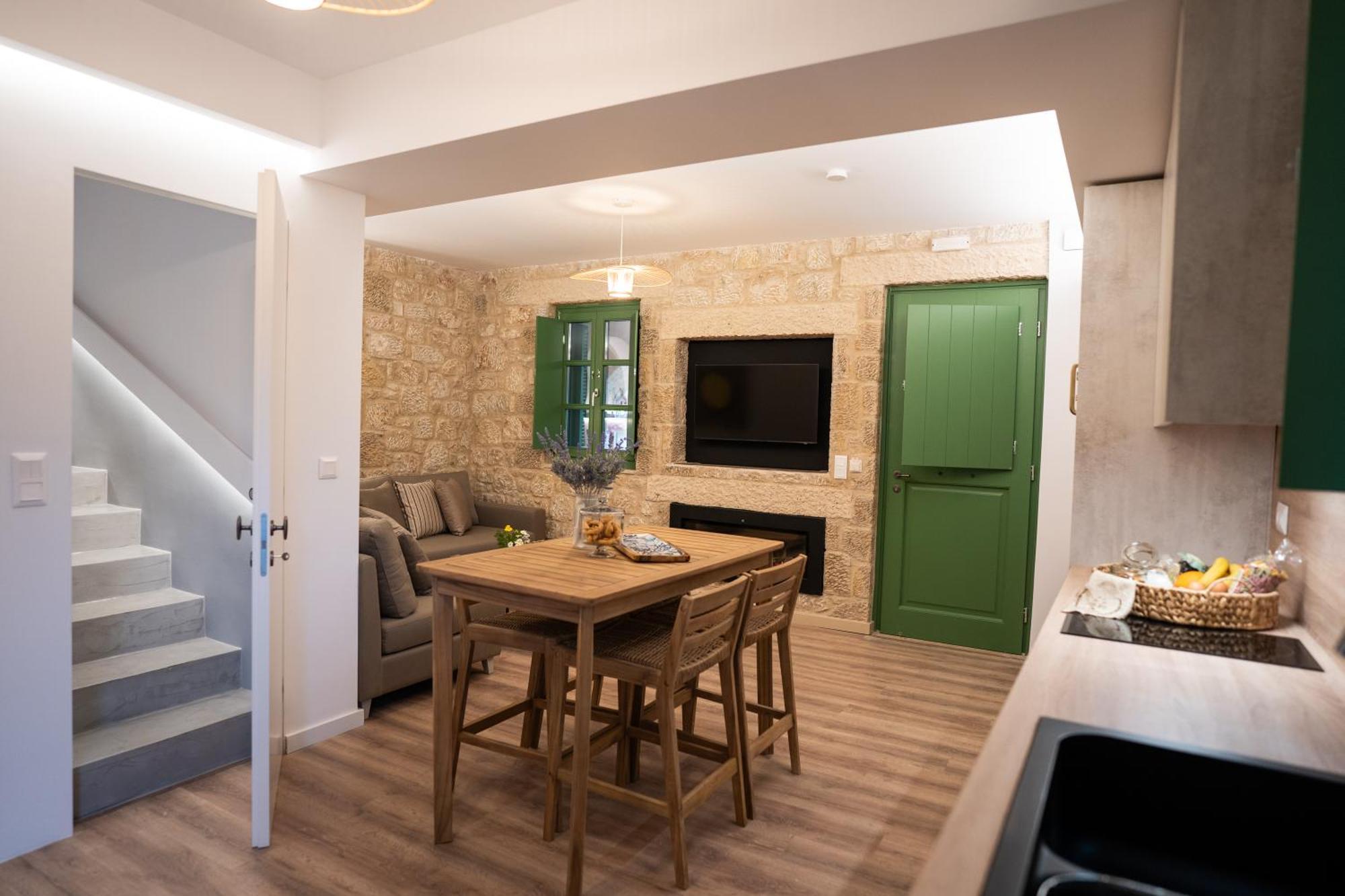 Olvio Suites Kardhamili Buitenkant foto